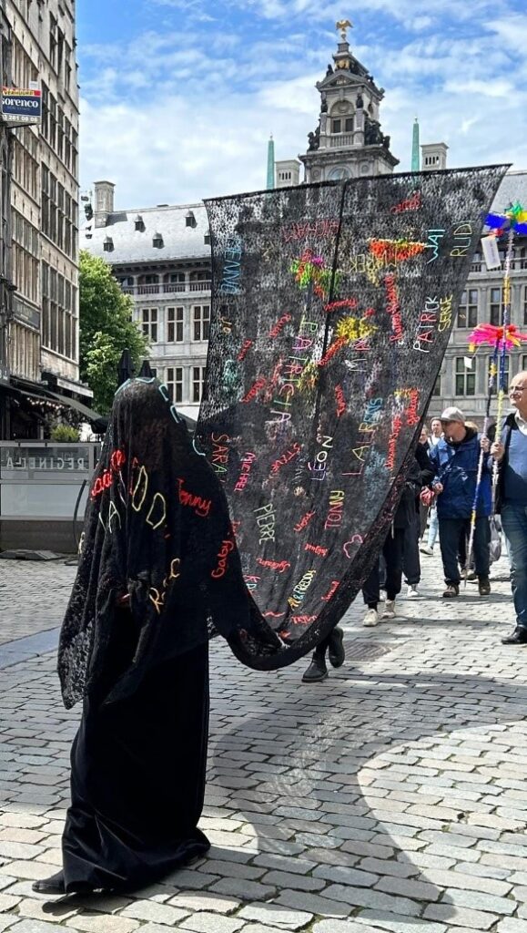 tVlot - Kleed - foto uit Caritas artikel